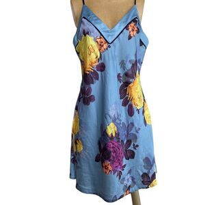 Karen Millen slip dress Rose Organdi print blue size 12.  0086